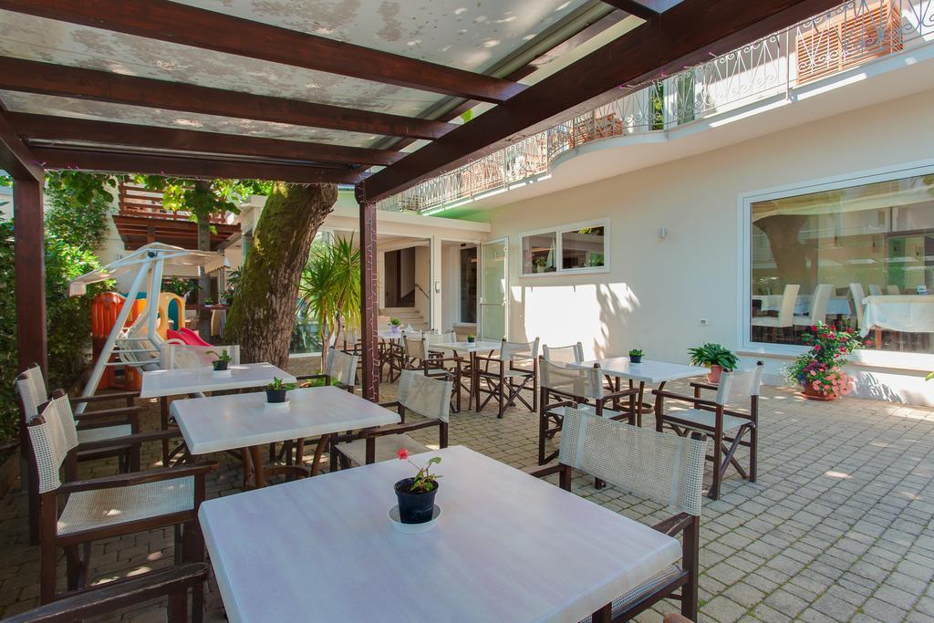 B&B Airone Cervia - Camere E Appartamenti Exterior photo